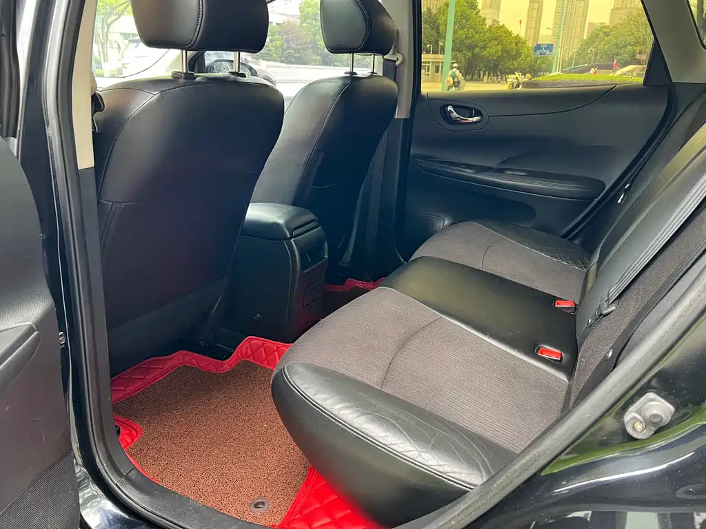 NISSAN TIIDA TIIDA 2013