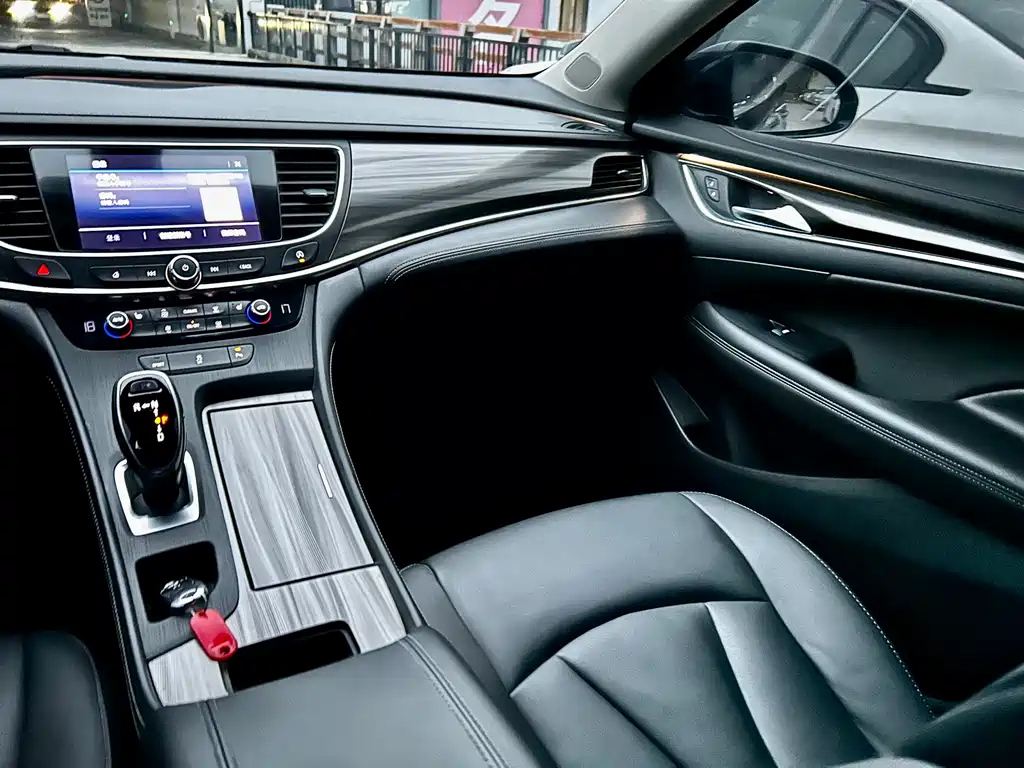 BUICK LACROSSE 2021