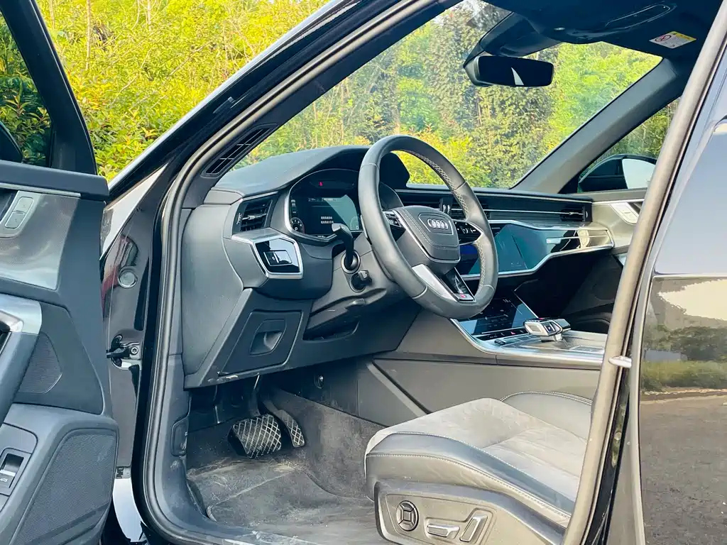 AUDI A6L 2023