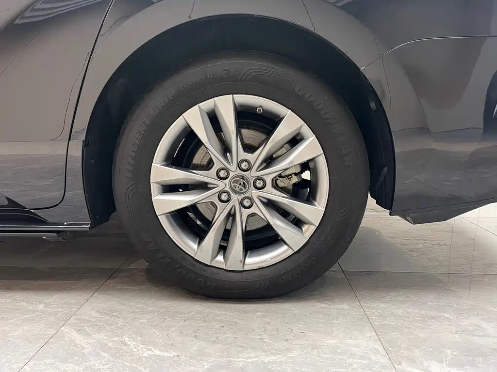 TOYOTA SIENNA SIENNA 2023