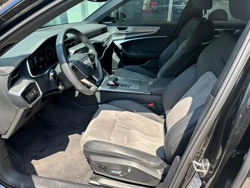 AUDI A6L 2023
