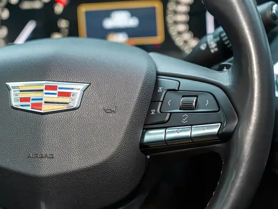 CADILLAC XT4 2020