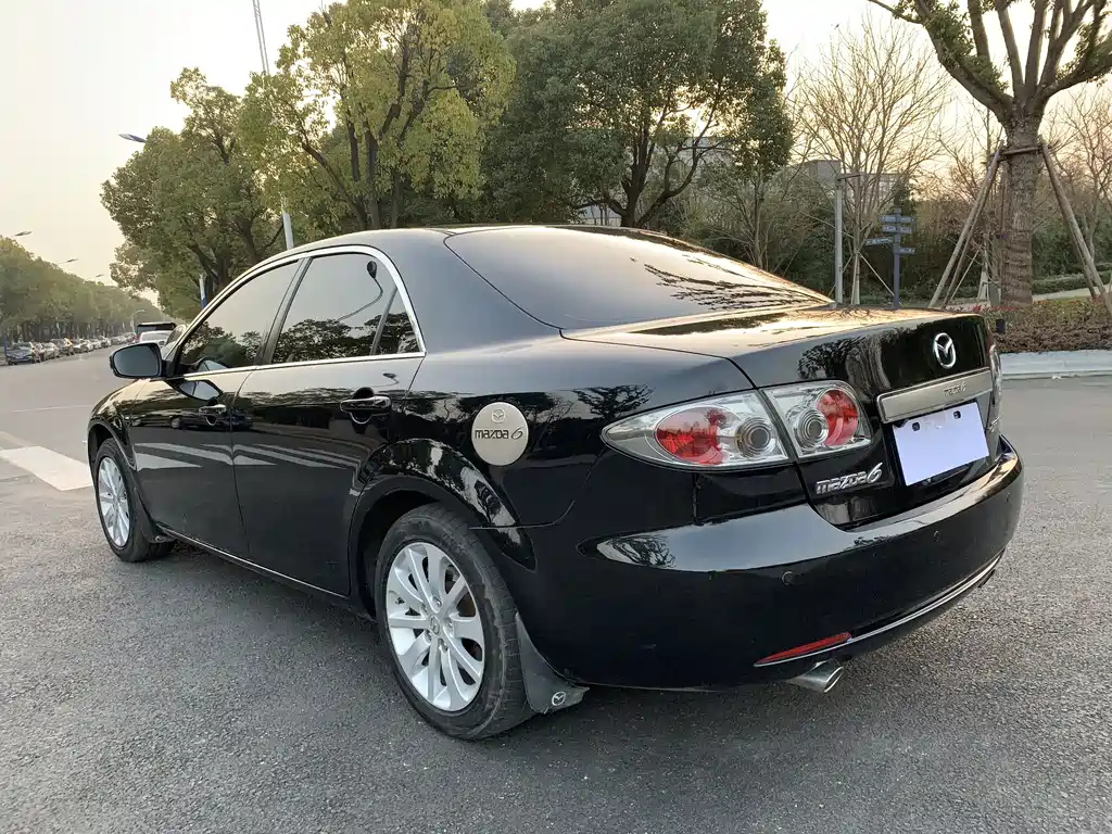 MAZDA 6 2011