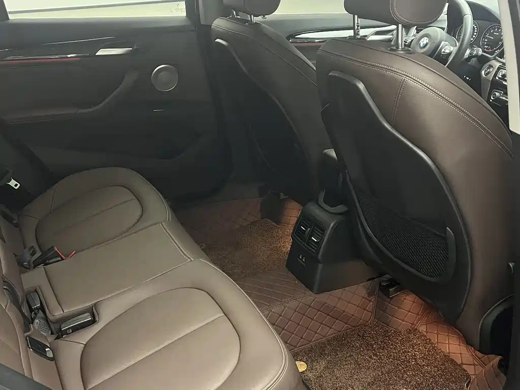 BMW X1 2023