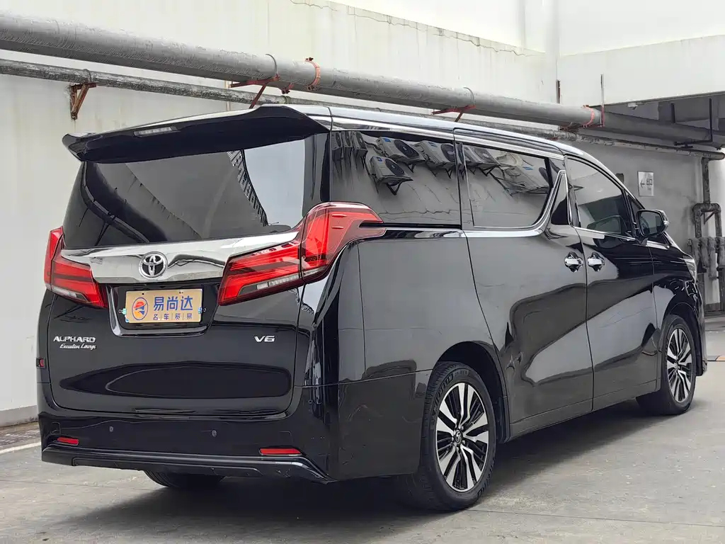 TOYOTA ALPHARD 2019
