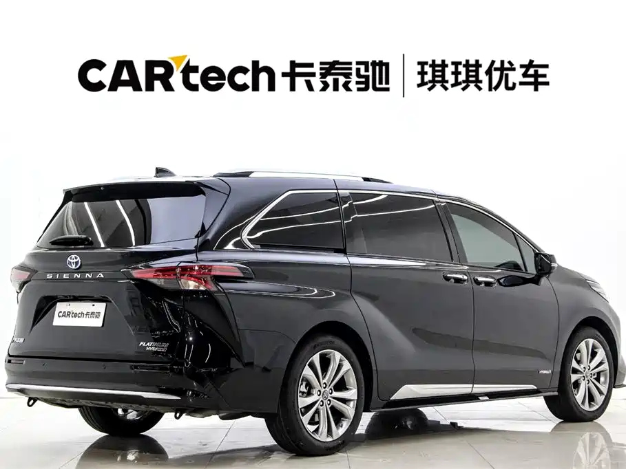 TOYOTA SIENNA SIENNA 2024