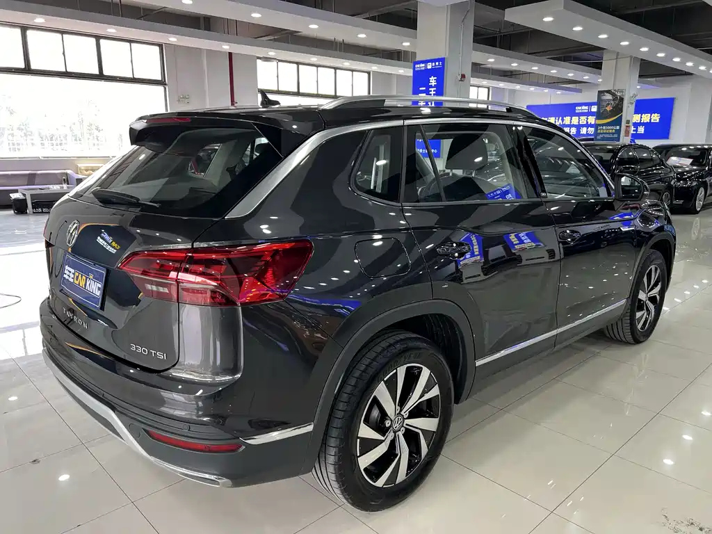 VOLKSWAGEN TAYRON 2021