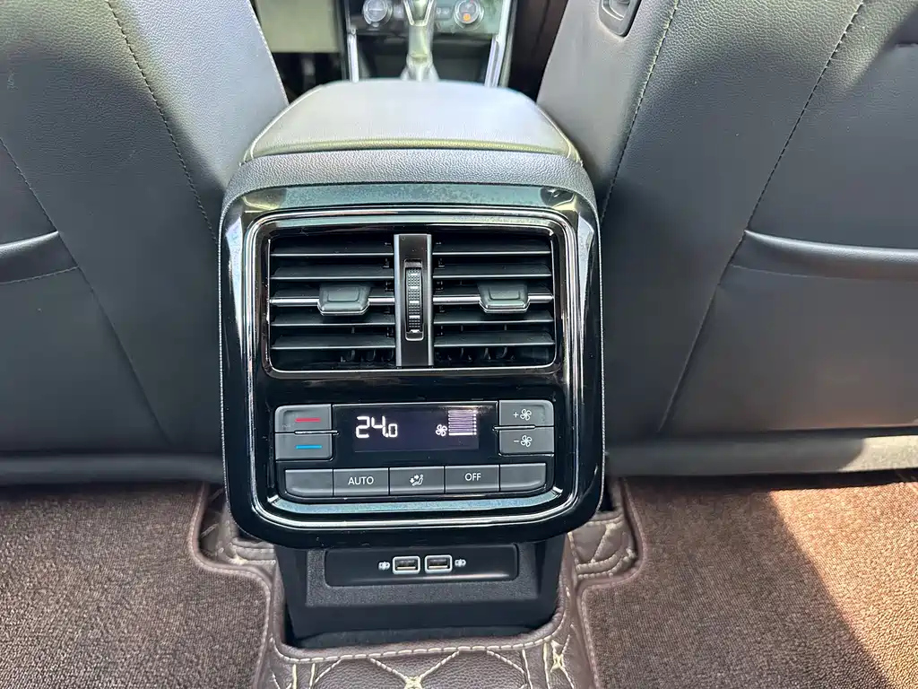 VOLKSWAGEN PASSAT 2020