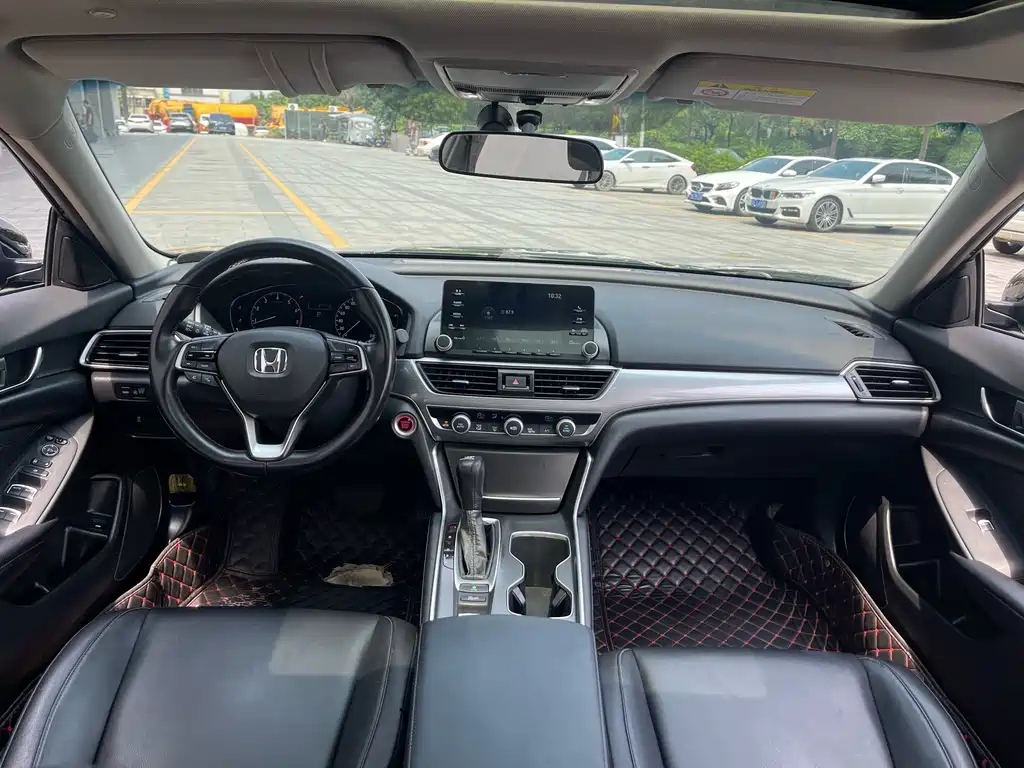 HONDA ACCORD 2021