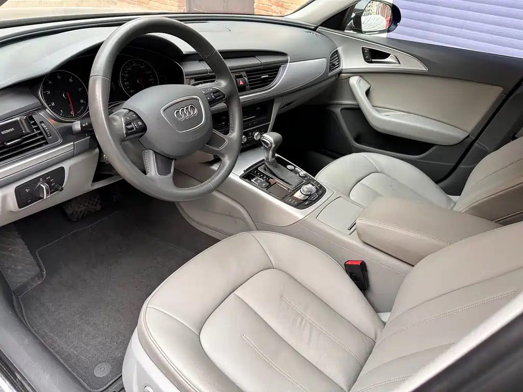 AUDI A6L 2013