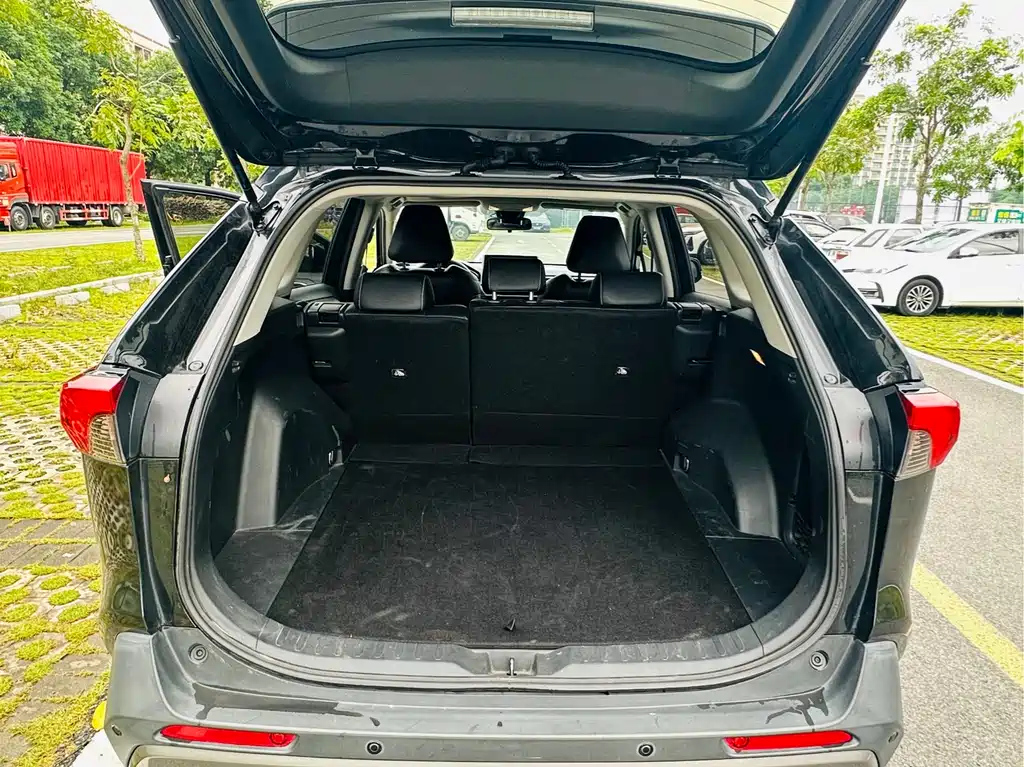 TOYOTA RAV4 RONGFANG 2020