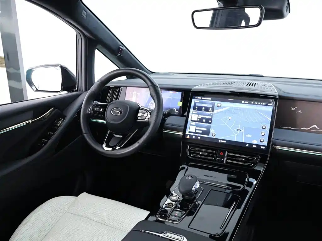 TRUMPCHI M8 2023