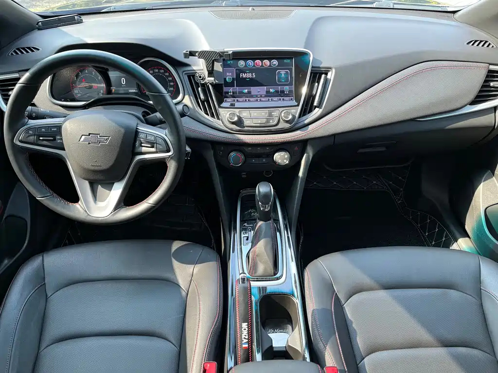 CHEVROLET CRUZE 2020