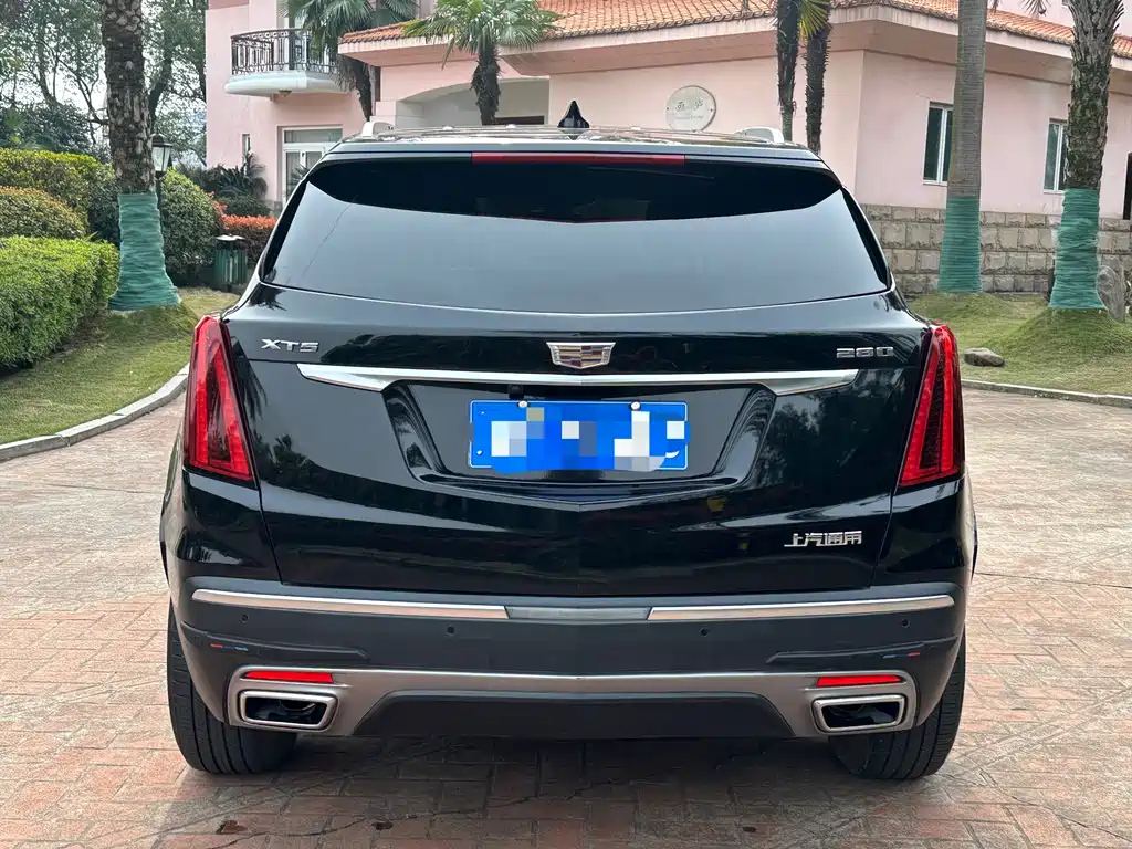 CADILLAC XT5 2020