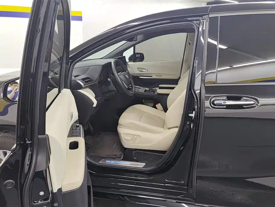 TOYOTA SIENNA SIENNA 2022