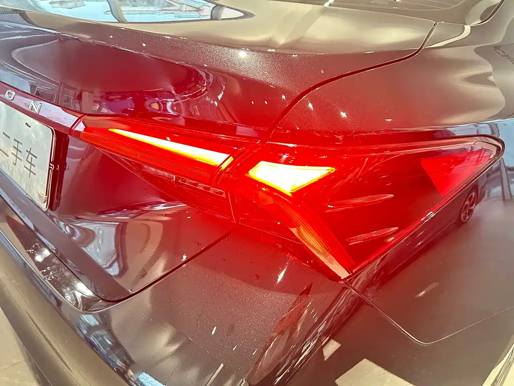 TOYOTA AVALON 2023