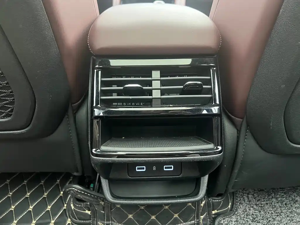 GEELY AUTO MONJARO 2021
