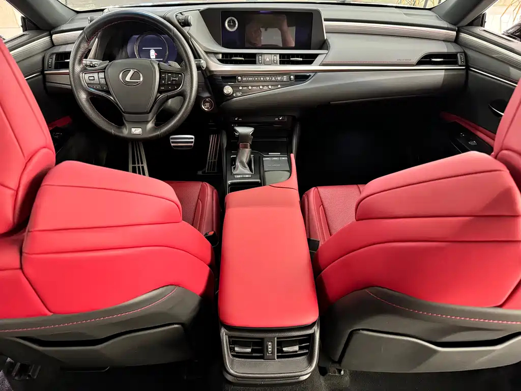 LEXUS ES 2021