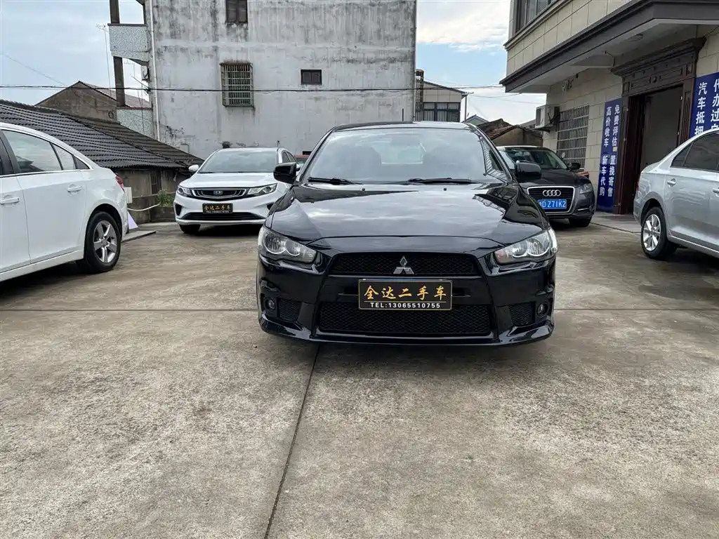 MITSUBISHI LANCER EX 2012