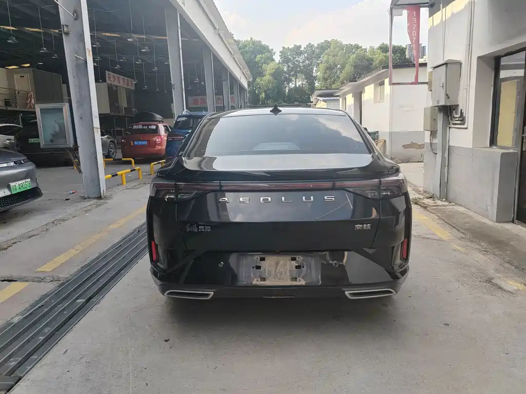 DONGFENG AEOLUS 2020