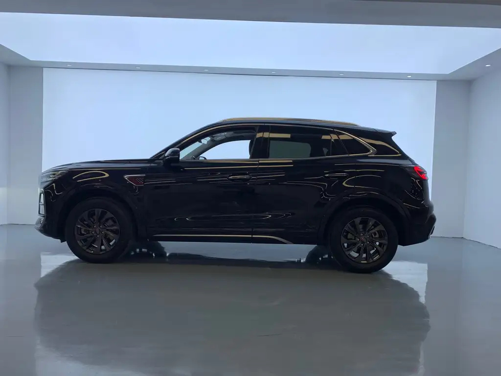 HONGQI HS5 2023