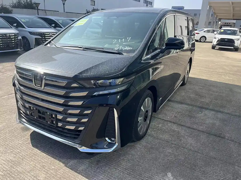 TOYOTA VELLFIRE 2024