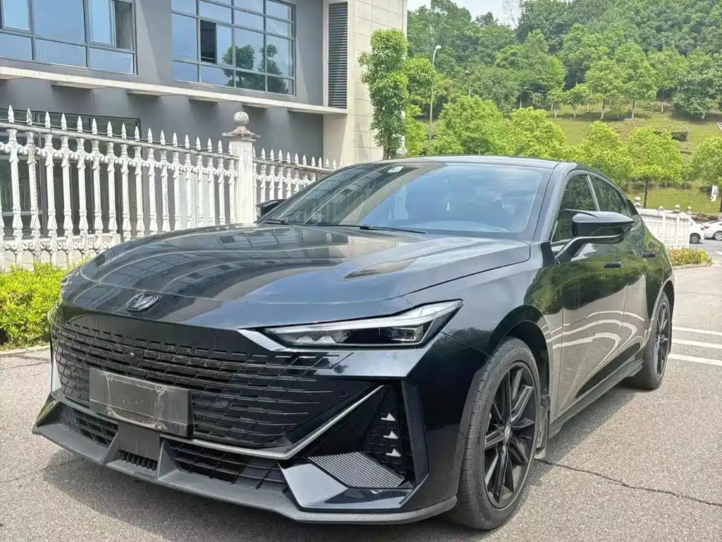 CHANGAN UNI-V 2022