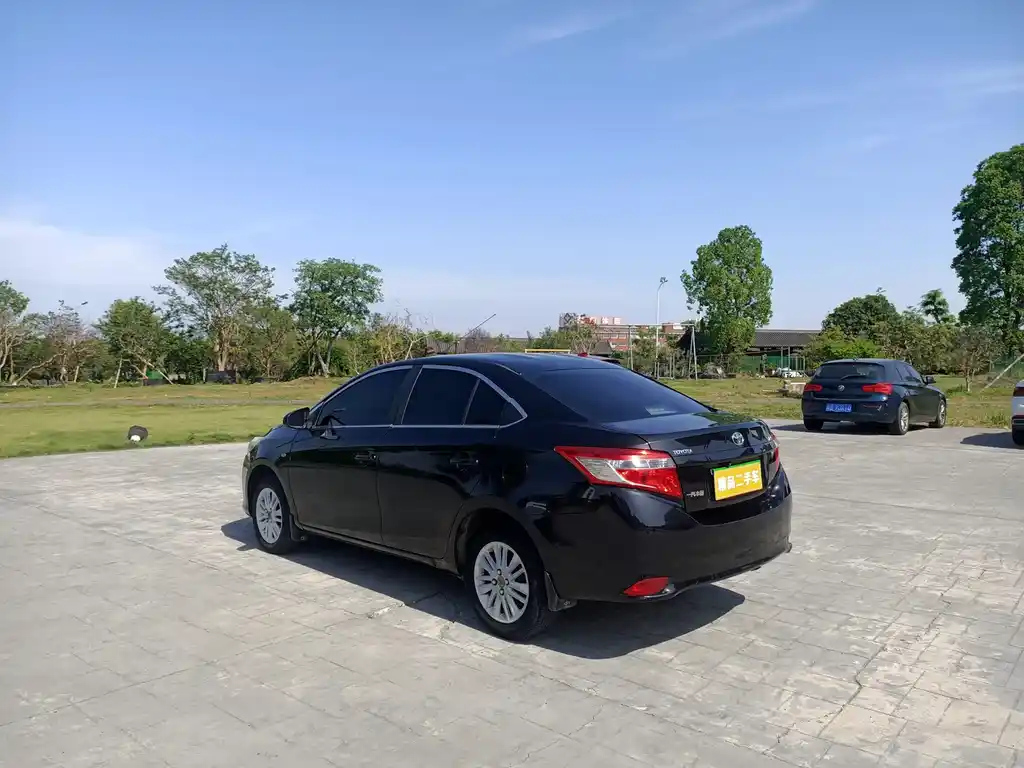 TOYOTA VIOS 2015