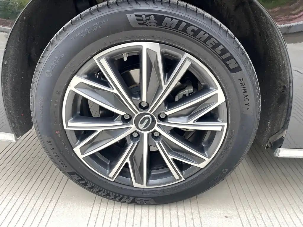 TRUMPCHI M8 2023