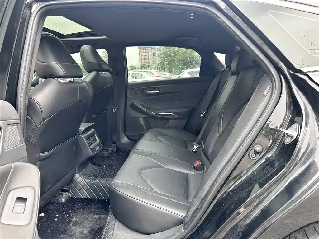 TOYOTA AVALON 2022