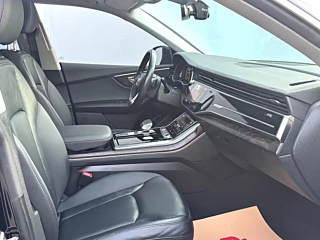 AUDI Q8  2021 YEAR 45 TFSI LUXURY  ELEGANT TYPE 2021