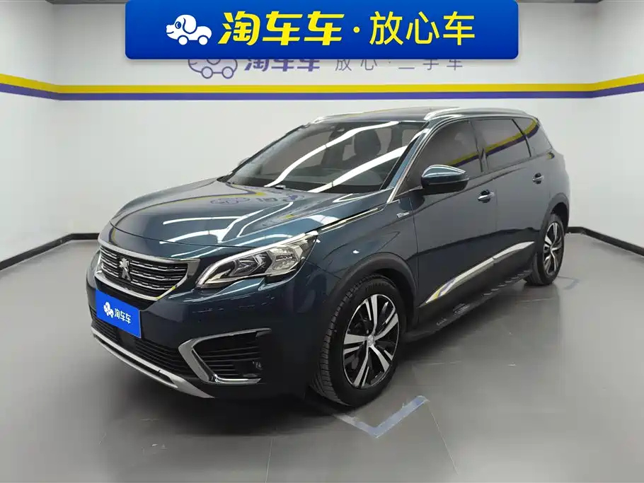 PEUGEOT 5008 2017