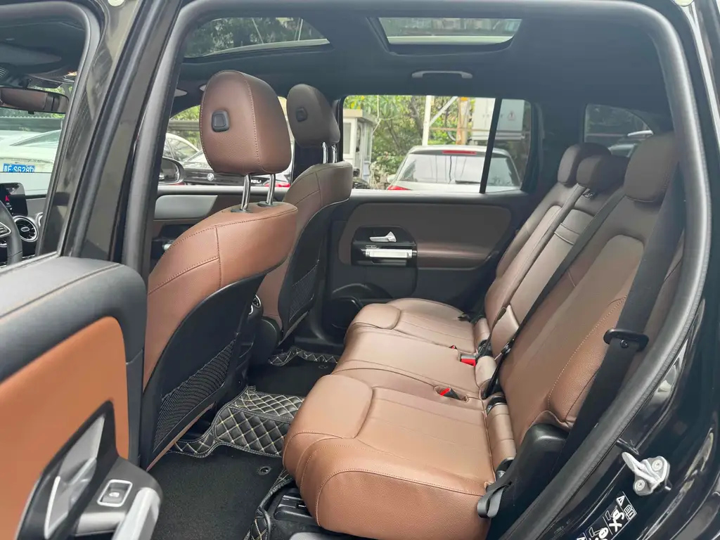 MERCEDES BENZ GLB 2022