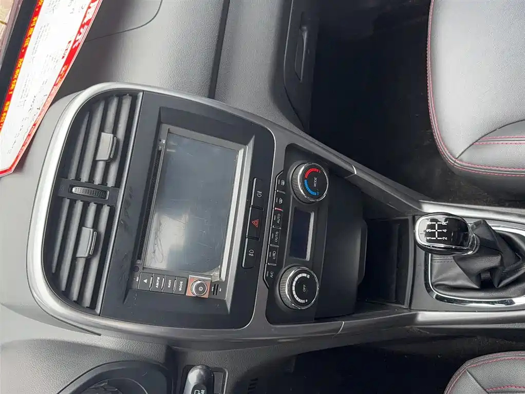 CHERY TIGGO 3 2015