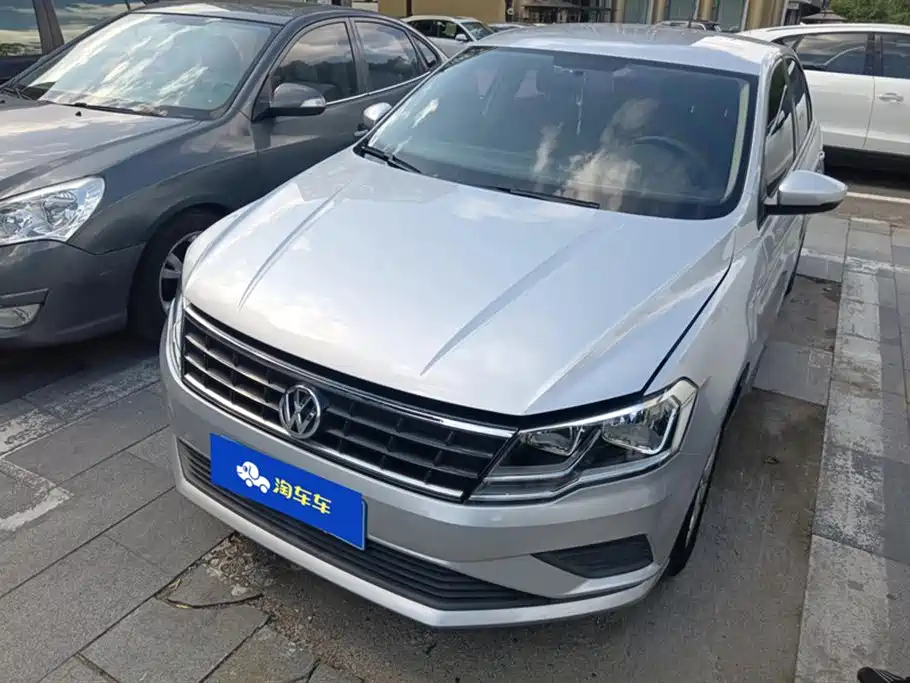 VOLKSWAGEN JETTA 2019