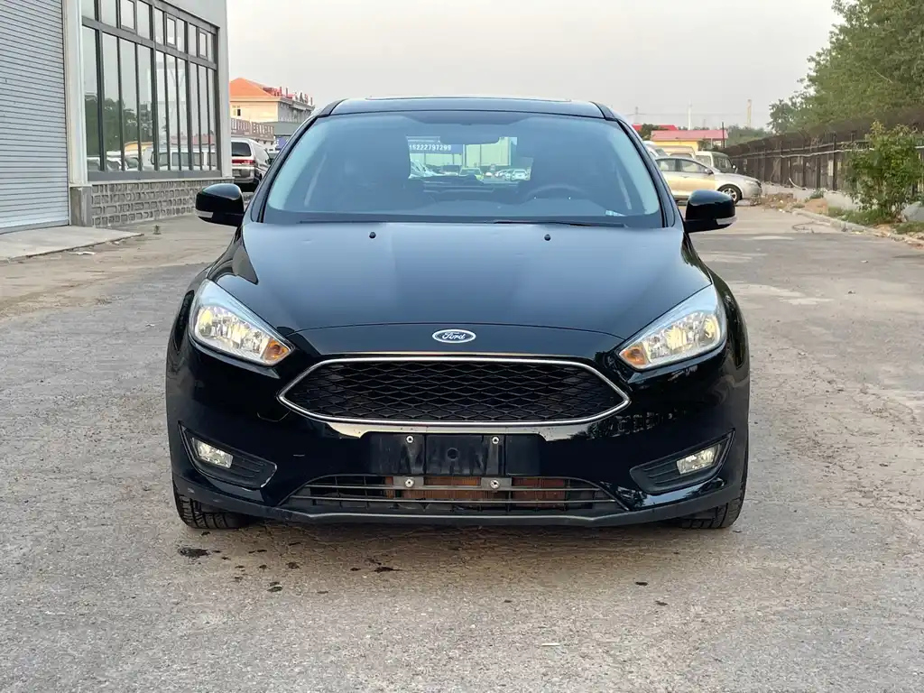 FORD FOCUS 2017
