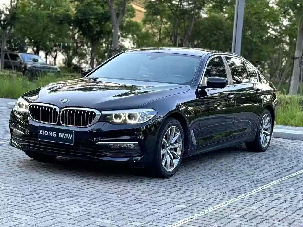 BMW 5-SERIES 2018