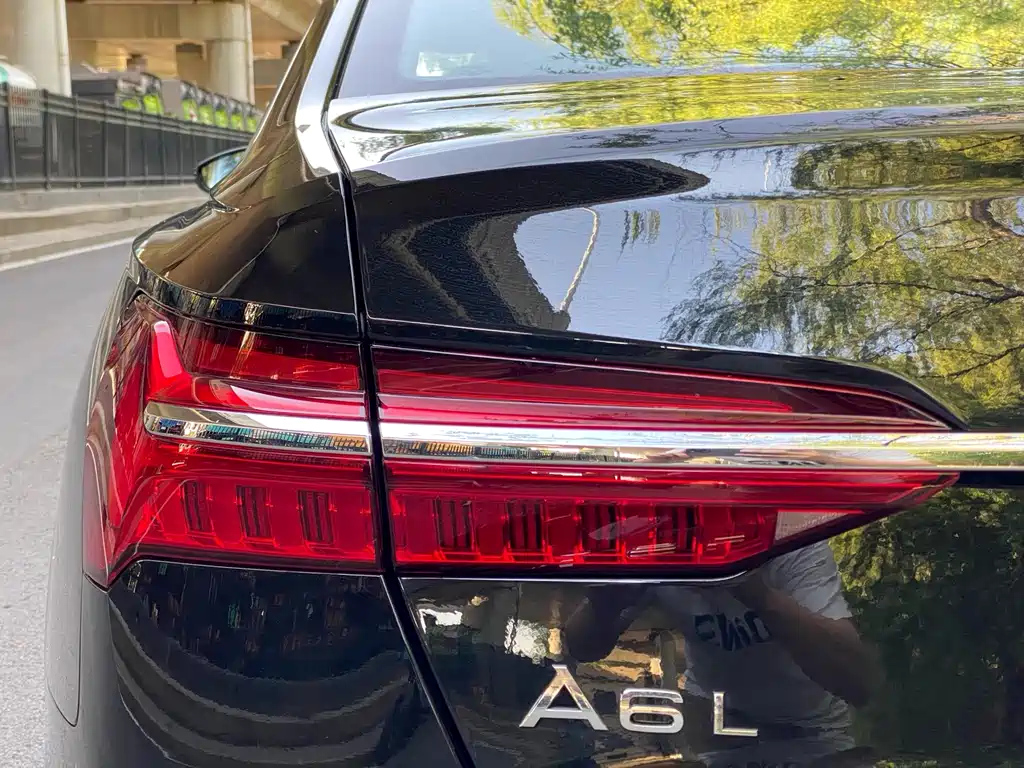 AUDI A6L 2025