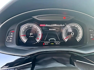 AUDI Q8  2021 YEAR 45 TFSI LUXURY  ELEGANT TYPE 2021