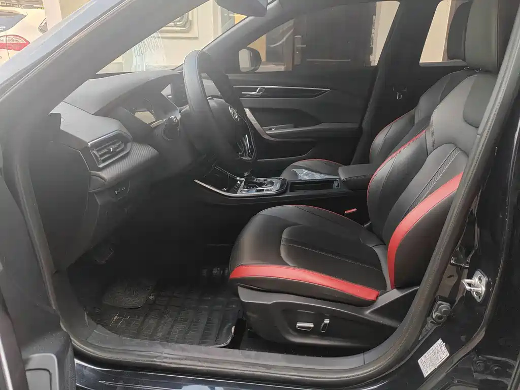 DONGFENG AEOLUS 2020