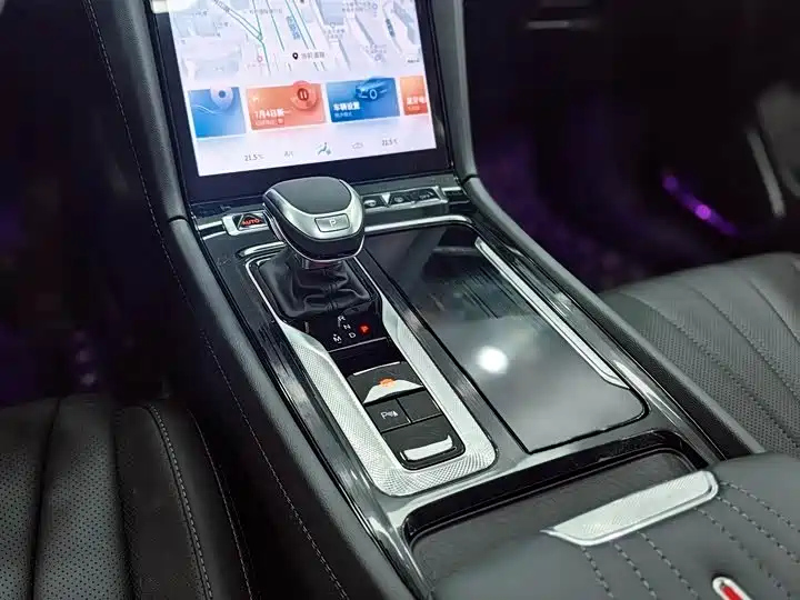 HONGQI H5 2024