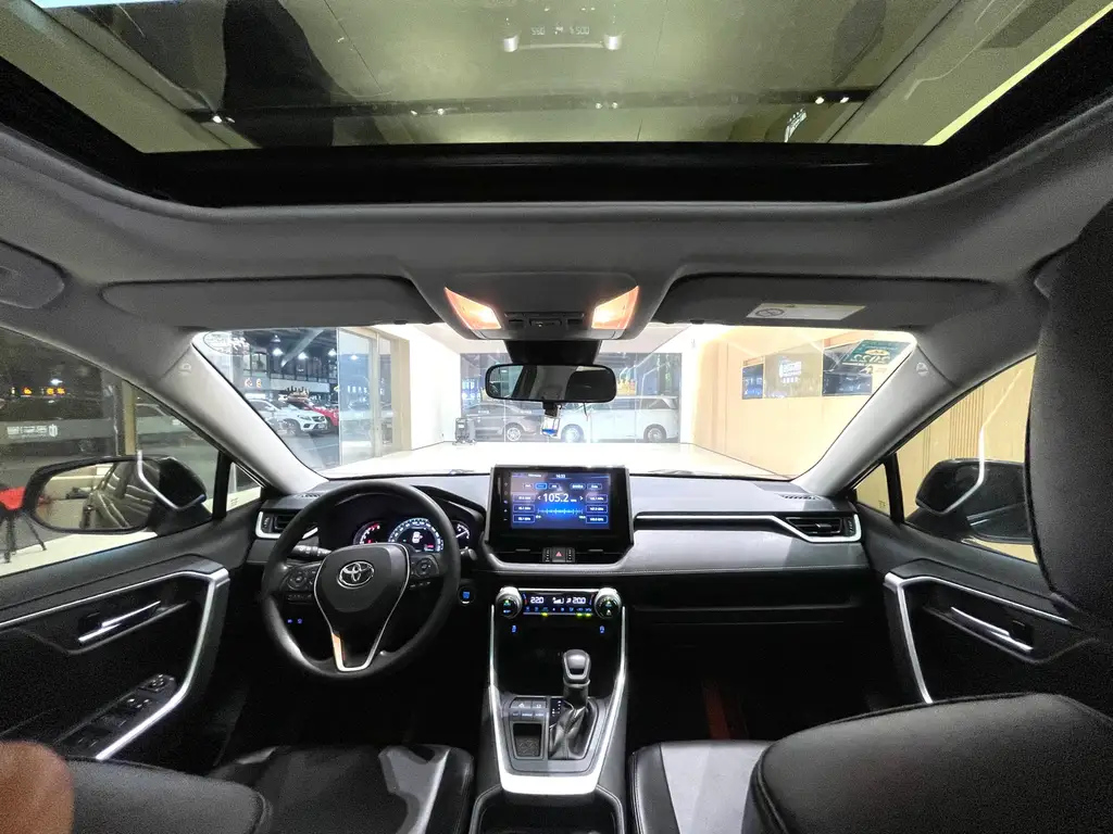 TOYOTA RAV4 RONGFANG 2020