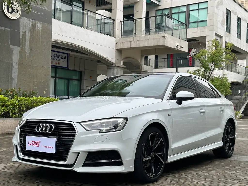 AUDI A3 2017
