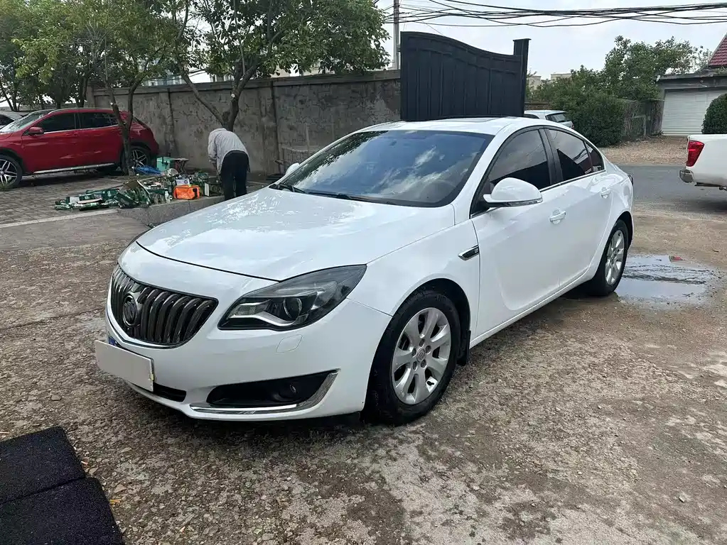 BUICK REGAL 2015