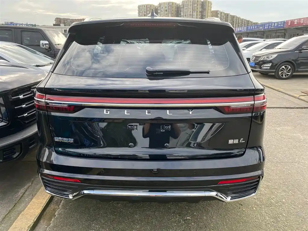 GEELY AUTO MONJARO 2021