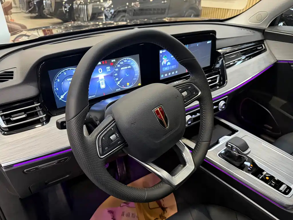 HONGQI HS5 2025