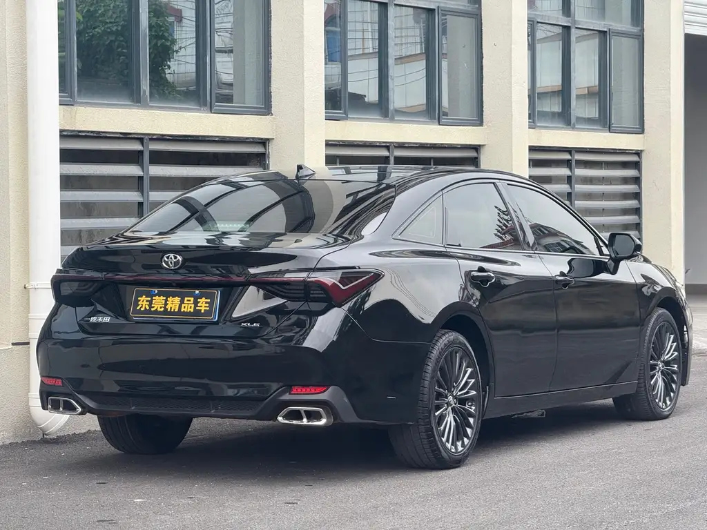 TOYOTA AVALON 2022