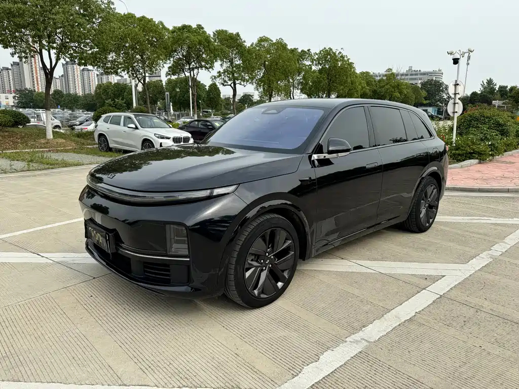 LI AUTO L7 2023