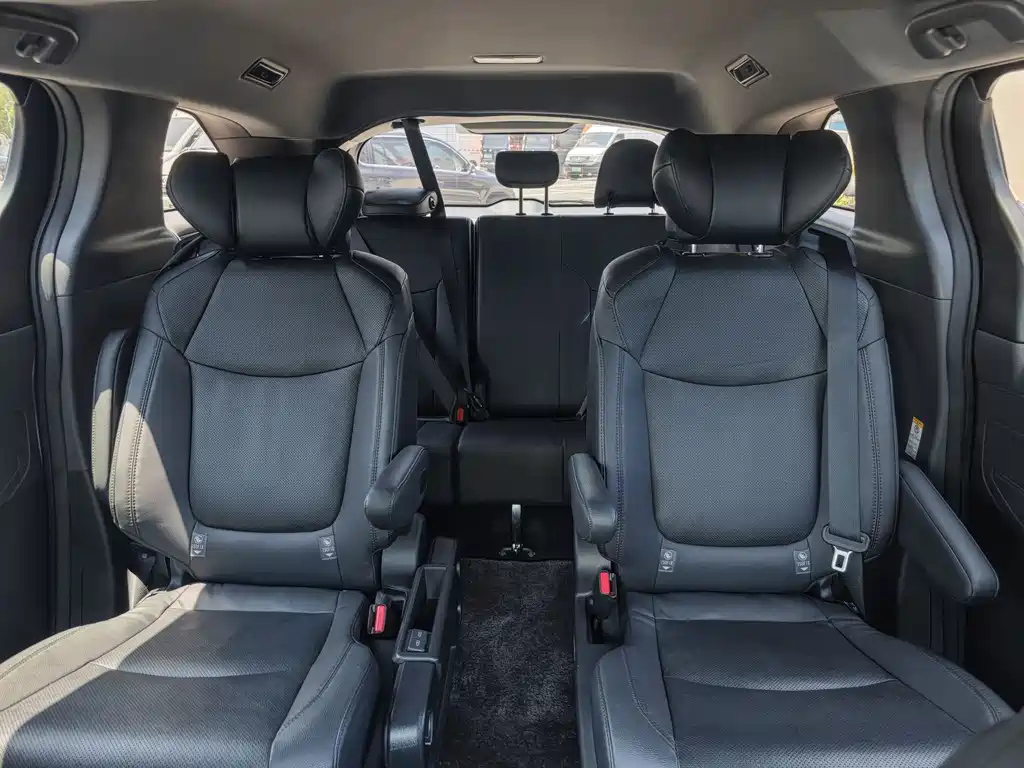TOYOTA SIENNA SIENNA 2021