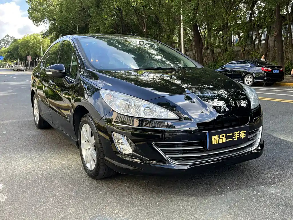PEUGEOT 408 2013